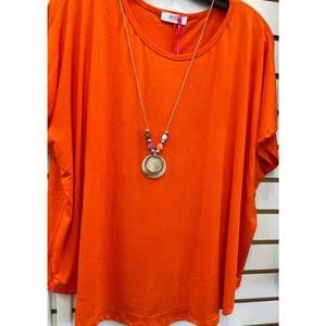 NEW YOLLY woven tee with necklace in orange